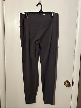 Halara High-Waist Charcoal Gray Leggings size xl